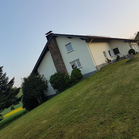 Ferienwohnung Haus Abrioux Zur Falkenlay Bad Bertrich Exterior photo